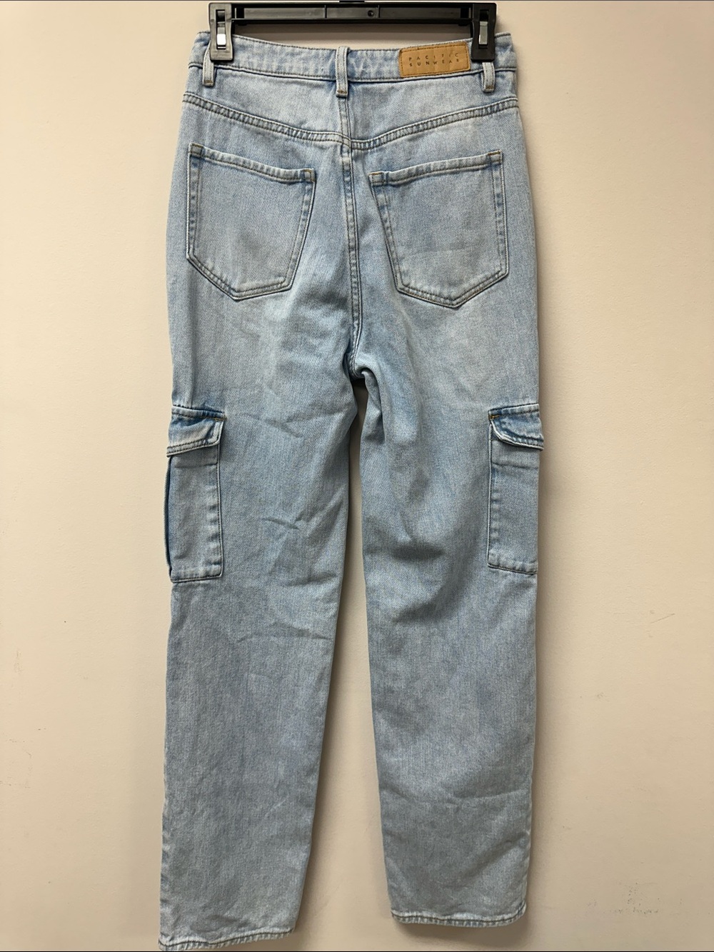 Pacsun 90’s boyfriend cargo style jeans size 26 - Picture 3 of 3